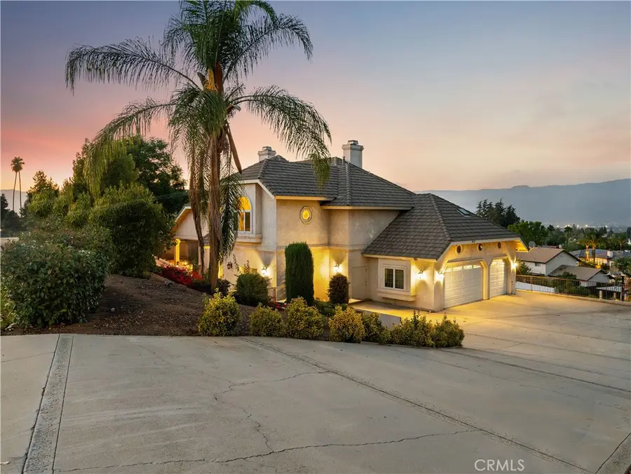 613 E Sunset Drive N, Redlands, CA 92373 - Image #3