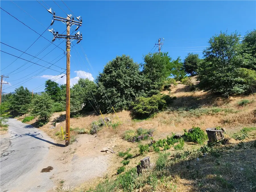 2344 Deep Creek Drive, Running Springs, CA 92382 - Image #2