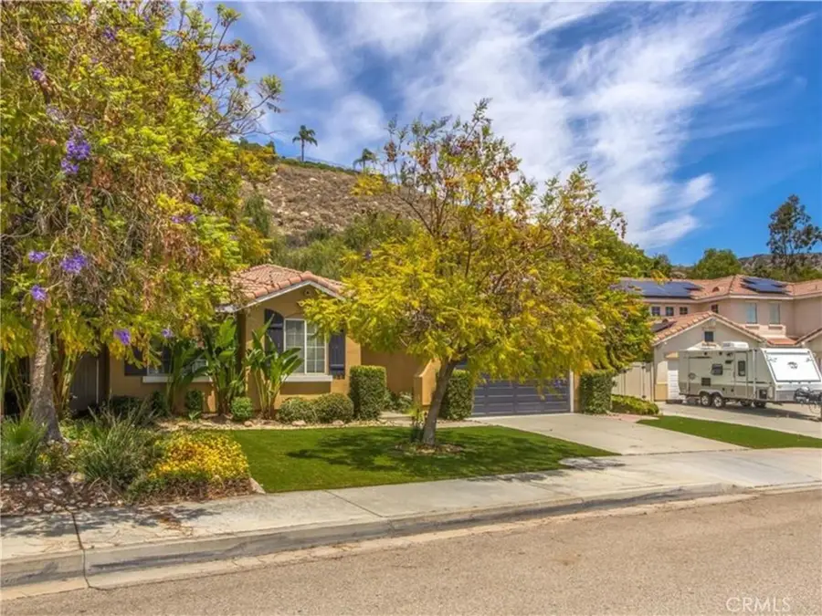 30016 Cabo Del Oeste, Highland, CA 92346 - Image #2