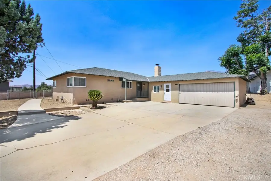 35710 Avenue H, Yucaipa, CA 92399 - Image #3