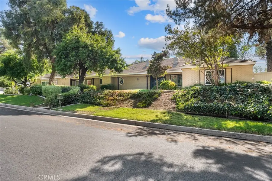 1710 Fairmont Drive, Redlands, CA 92373 - Image #2