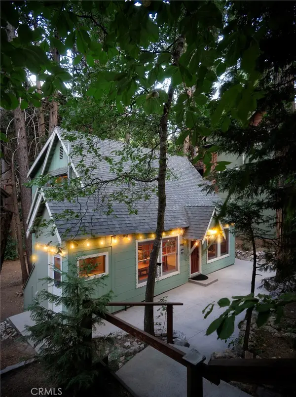 407 Dolly Varden Drive, Lake Arrowhead, CA 92352