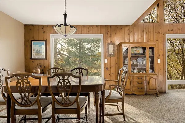 26495 Walnut Hills Drive, Lake Arrowhead, CA 92391