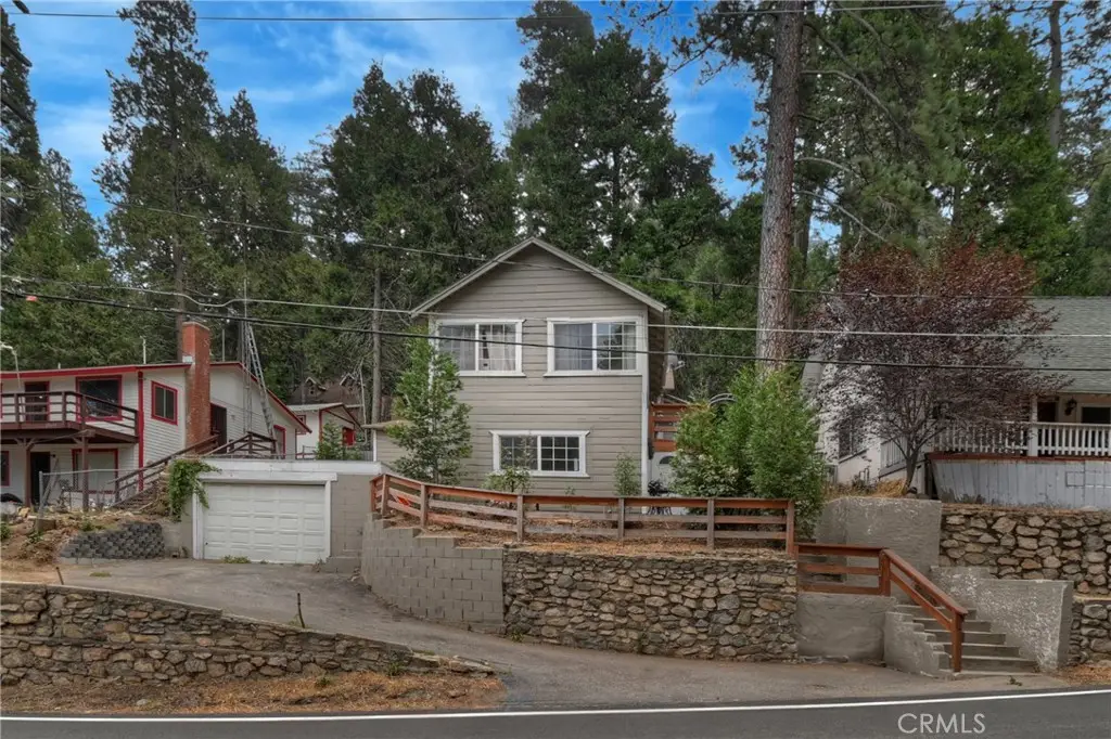 23497 Lake Dr, Crestline, CA 92325 - #1