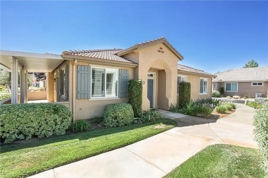 1642 Beaver Creek #b, Beaumont, CA 92223 - Image #2