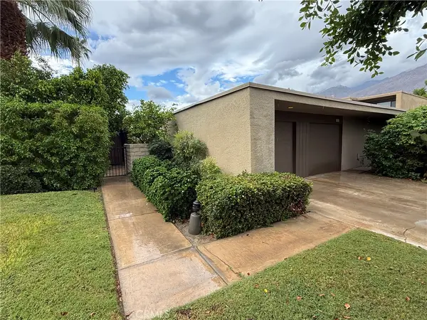 1283 Tiffany Circle S, Palm Springs, CA 92262