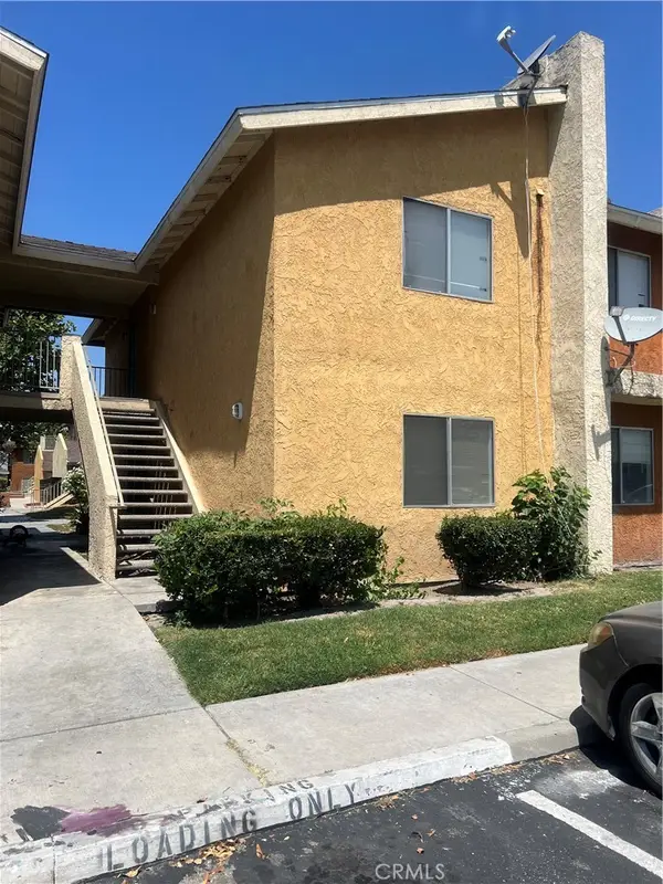 1025 N Tippecanoe #238, San Bernardino, CA 92410