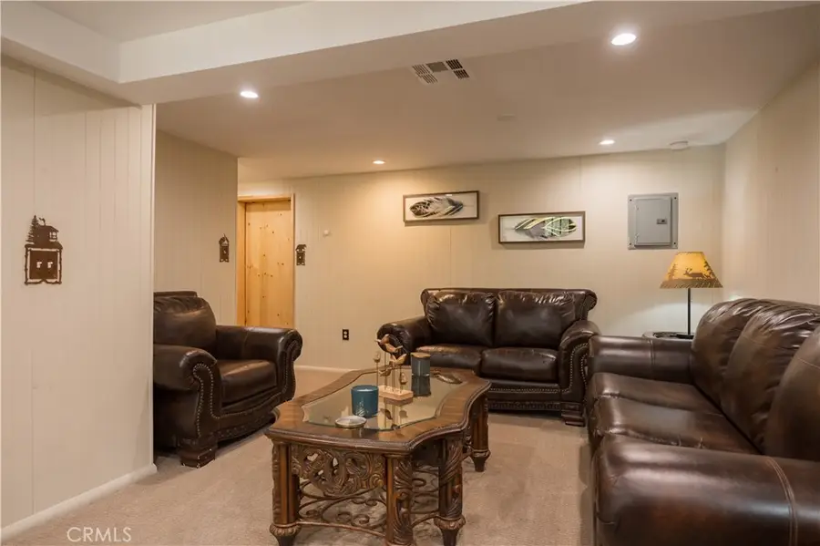 195 Elgin Boulevard, Big Bear Lake, CA 92315 - #3