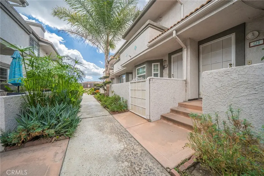 13919 Arthur Avenue #22, Paramount, CA 90723 - #2