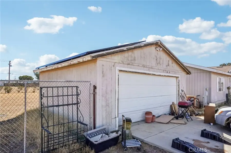 10992 10992 Tecopa Road, Apple Valley, CA 92308 - #3