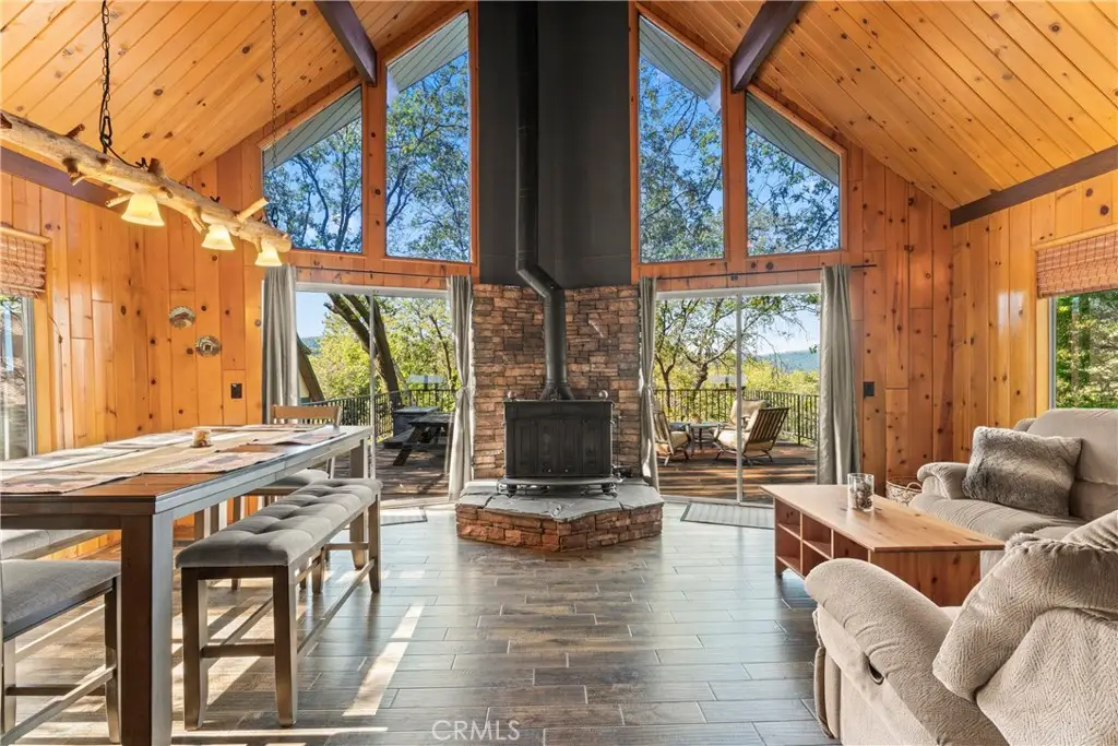 1159 Yellowstone, Lake Arrowhead, CA 92352 - #1