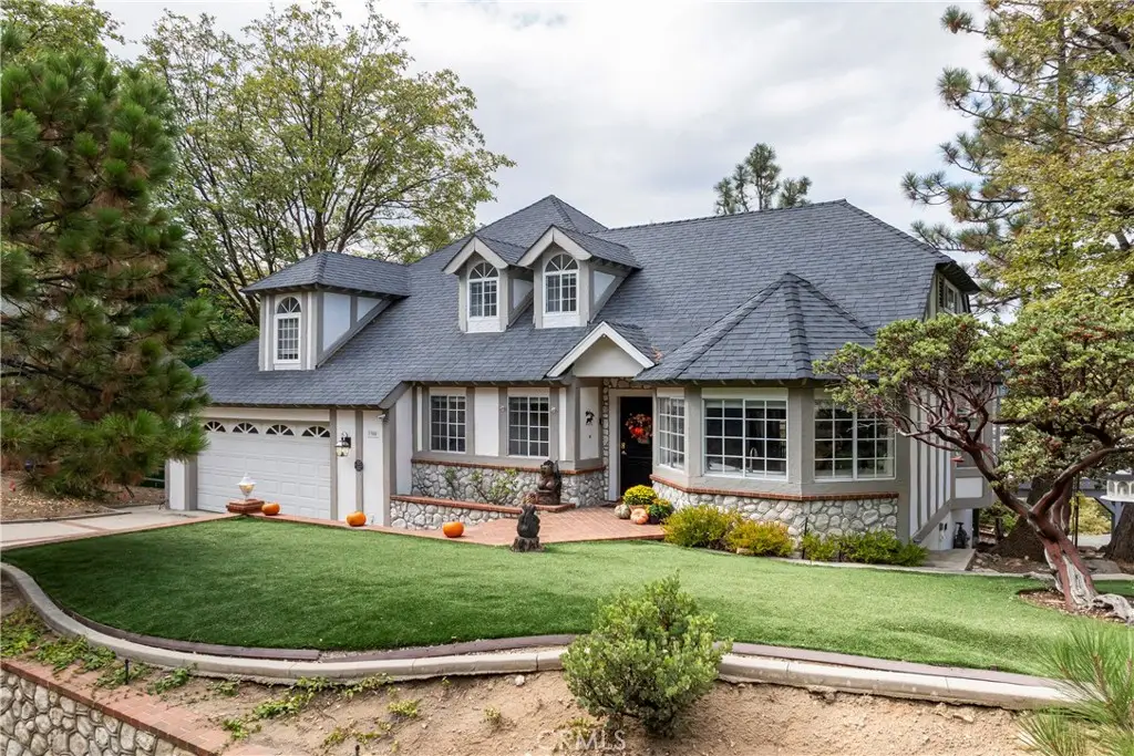 1388 Yellowstone, Lake Arrowhead, CA 92352 - #1