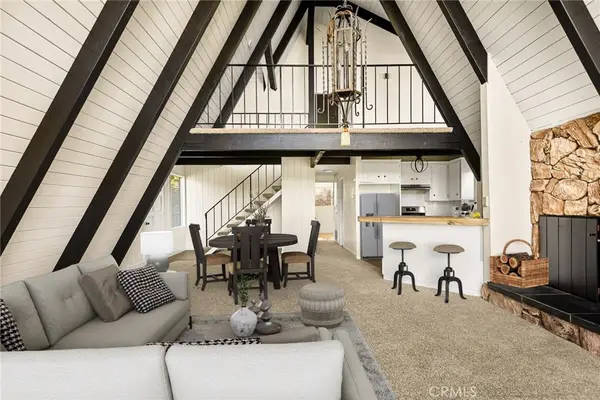 206 S Fairway, Lake Arrowhead, CA 92352