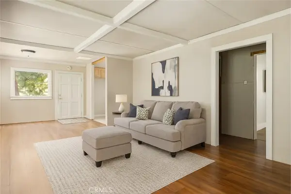 725 Golden, Lake Arrowhead, CA 92352