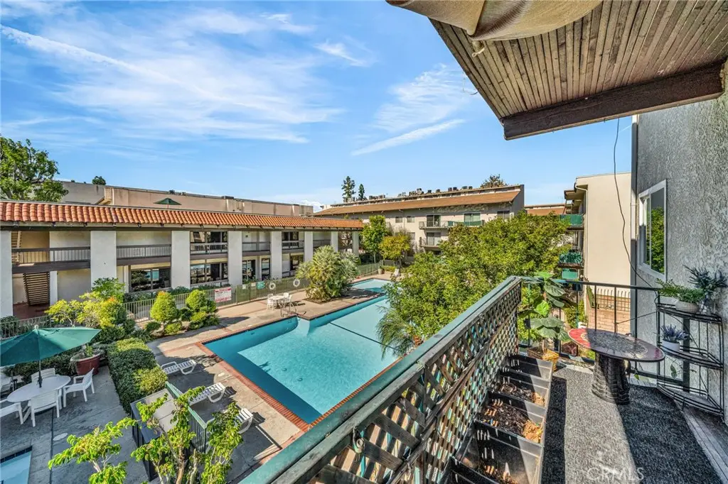 5460 White Oak #K207, Encino, CA 91316 - Image #1
