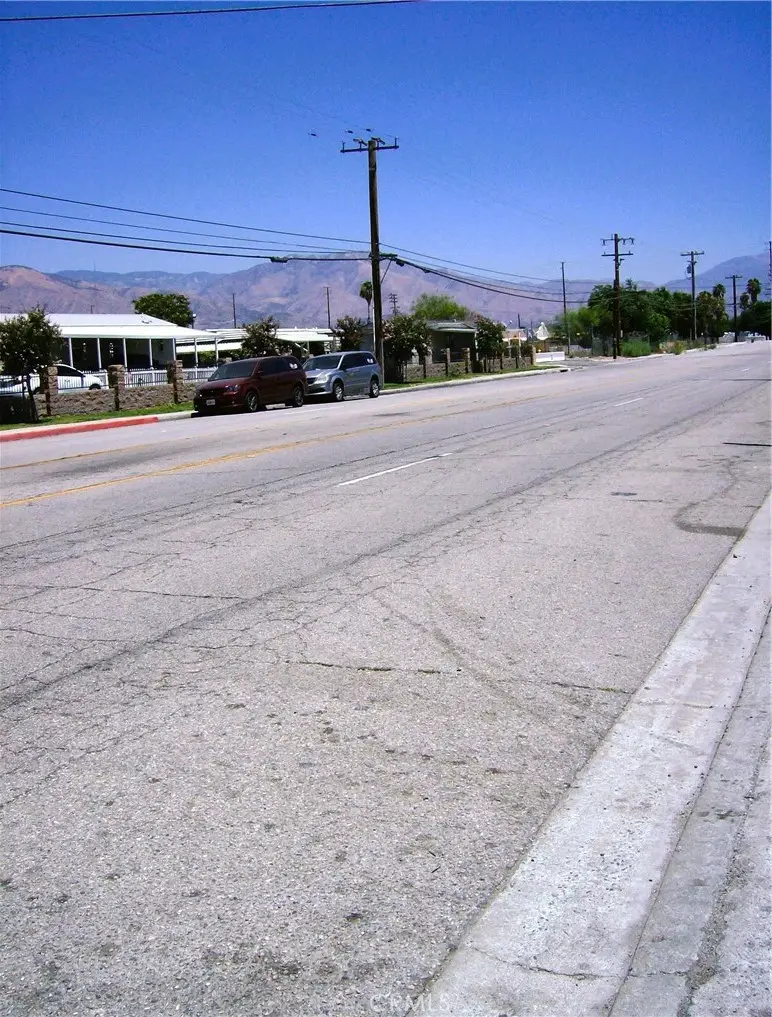 765 E 9th St, San Bernardino, CA 92410 - Image #3