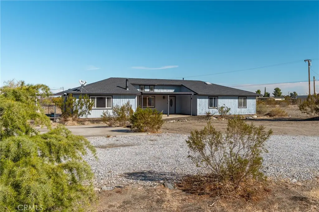 2670 Sequoia, Phelan, CA 92371 - #1