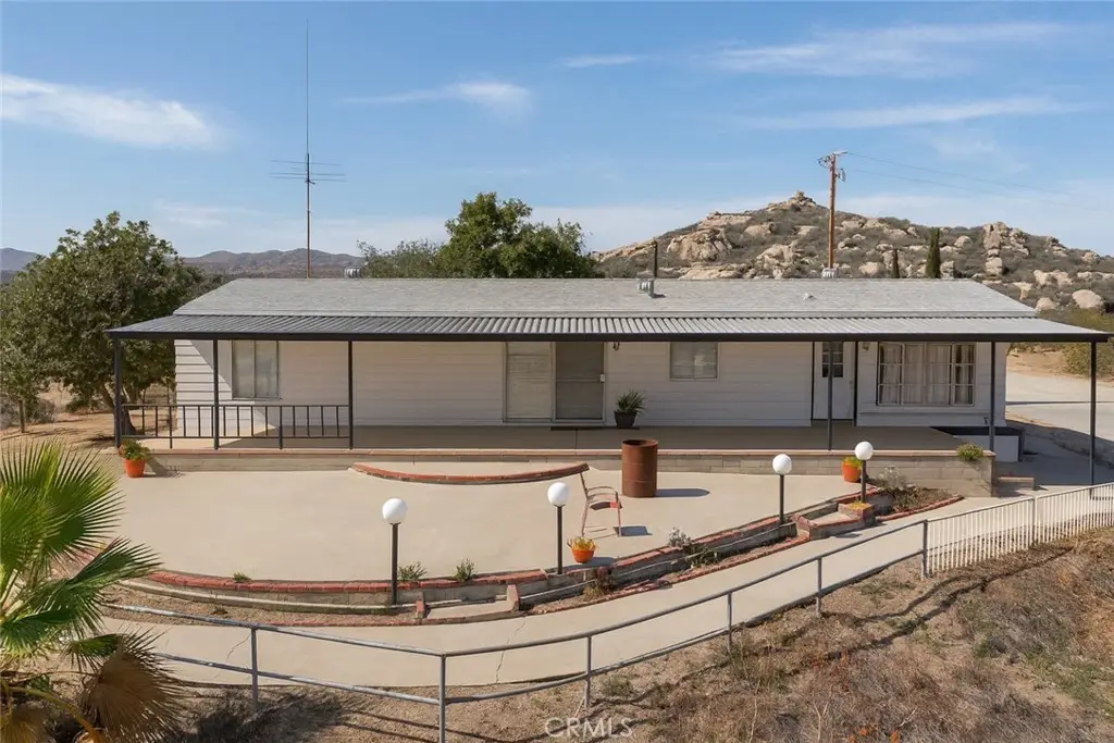 1020 Clayton, Perris, CA 92570 - #1