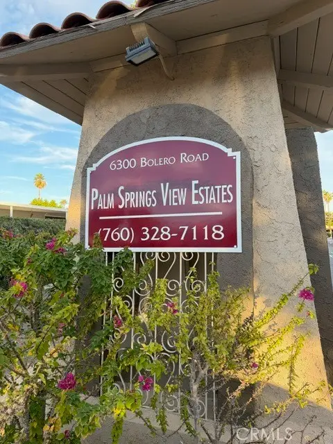 81 Calle Del Espacio, Palm Springs, CA 92264