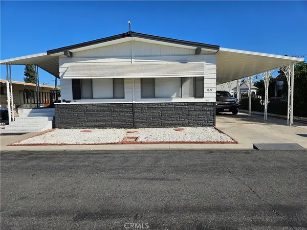 1327 Woodbrook, Corona, CA 92882