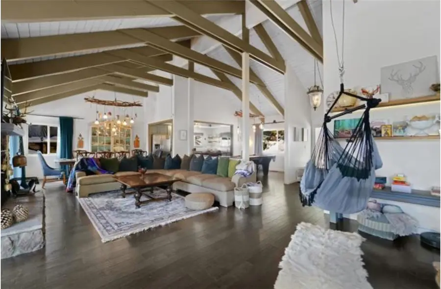 943 Nadelhorn, Lake Arrowhead, CA 92352 - #2