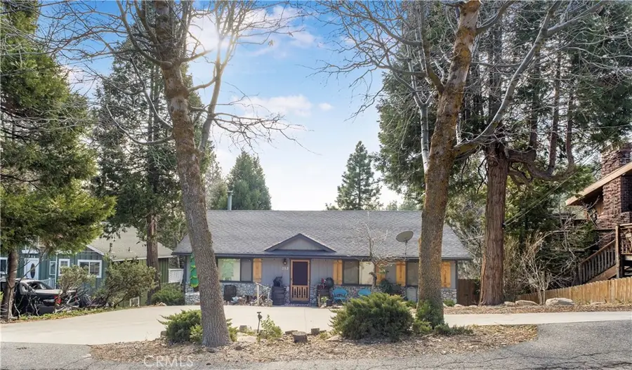 352 Cedarbrook Drive, Twin Peaks, CA 92391 - #2