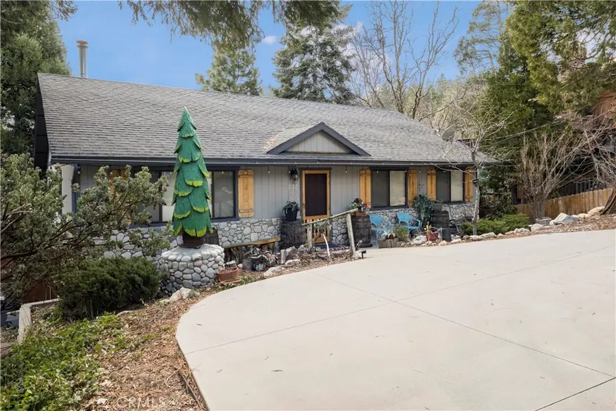 352 Cedarbrook Drive, Twin Peaks, CA 92391 - #3