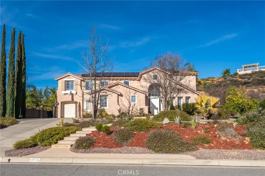 952 Creek View, Redlands, CA 92373 - #2