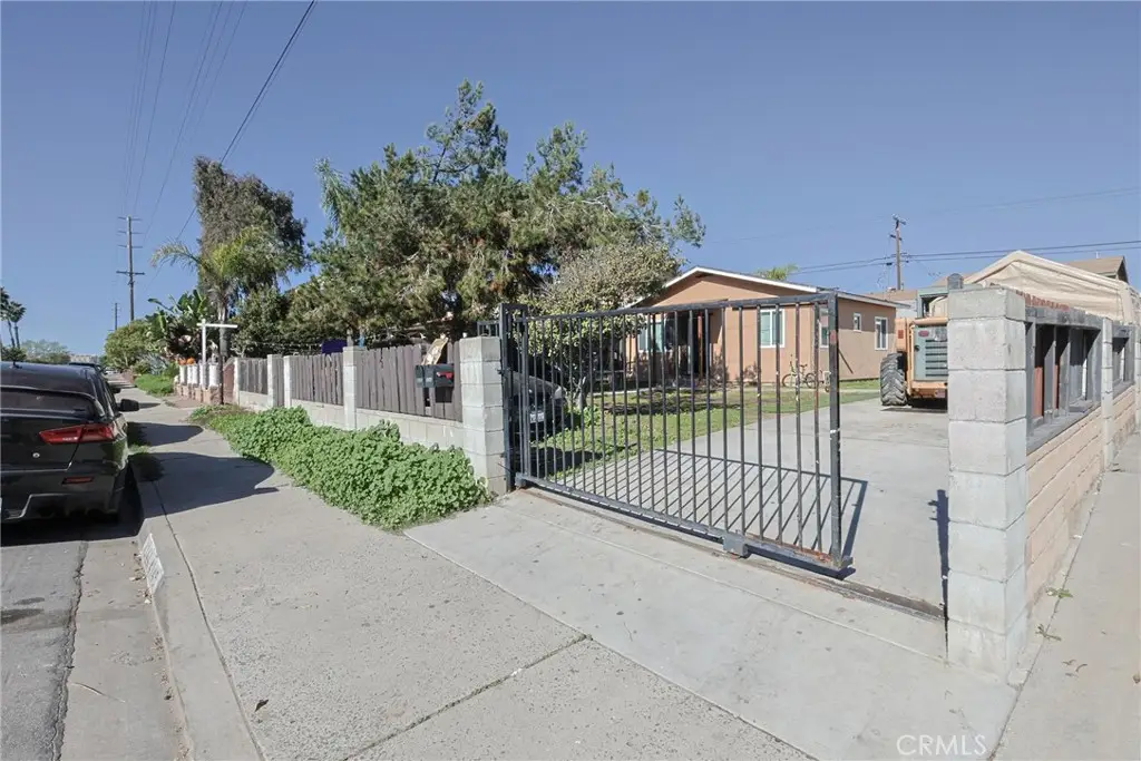 4144 - 46 Delta Street, San Diego, CA 92113 - Image #1