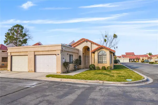 19144 Cedar, Apple Valley, CA 92308