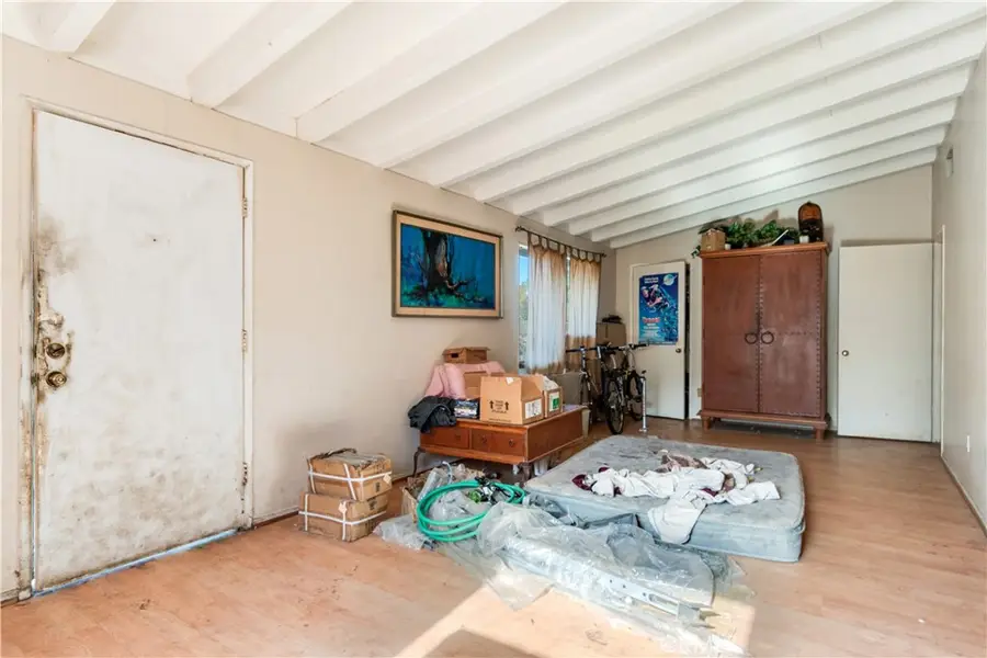 979 Kevin Ave, Redlands, CA 92373 - Image #3