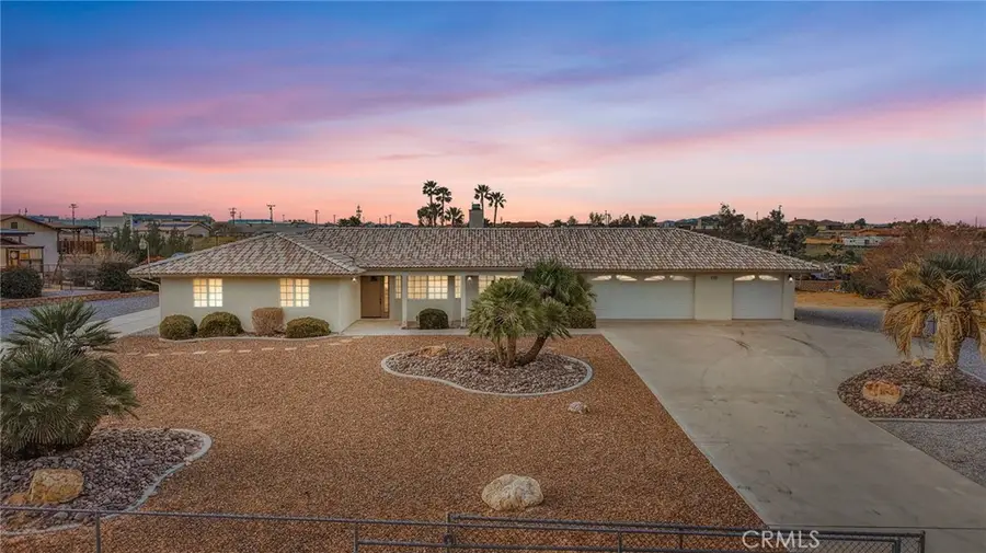 17814 Mesa Street, Hesperia, CA 92345 - #2