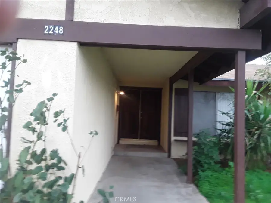 2248 Arrowhead Avenue, Rialto, CA 92377 - #2