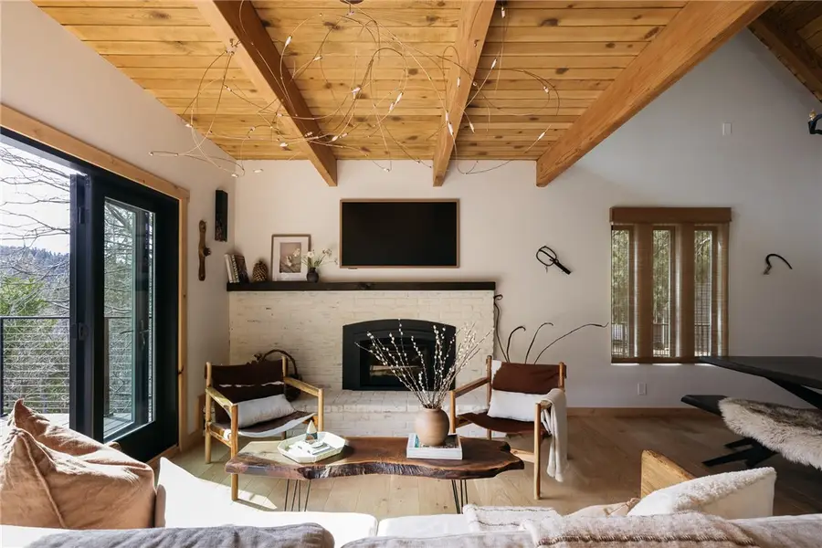 27522 Cedarwood, Blue Jay, CA 92317 - #2