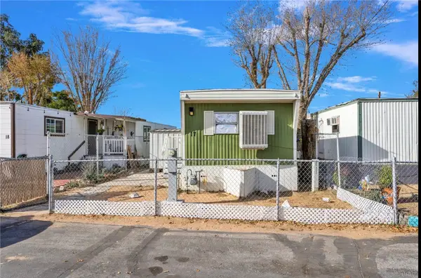 13892 Pioneer Road #Spc 17, Apple Valley, CA 92307