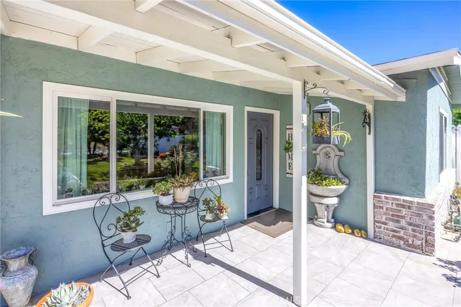 11 E Crescent, Redlands, CA 92373 - #3