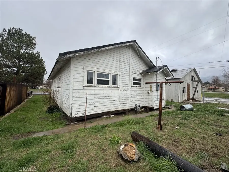 307 S Curry Street, Tehachapi, CA 93561 - #3