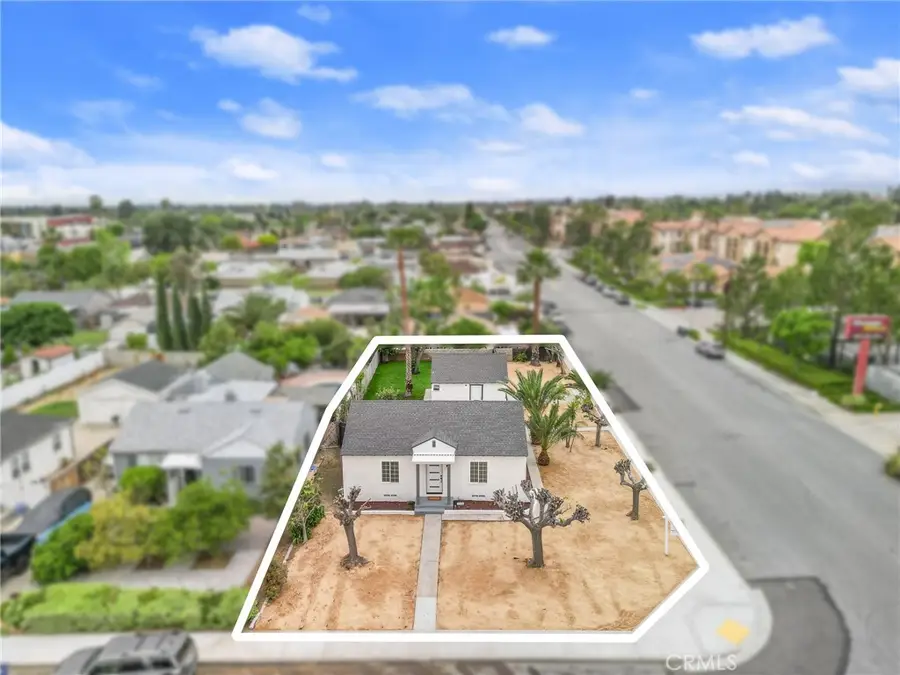 8806 Newport Avenue, Fontana, CA 92335 - #2