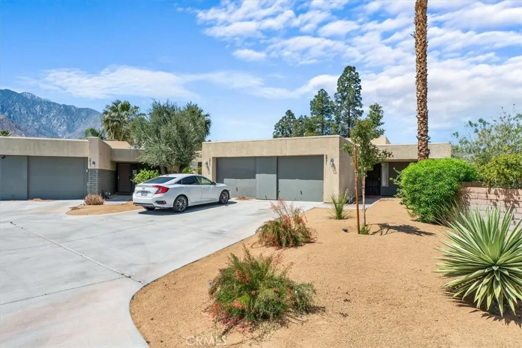 2971 E Sunflower Circle E, Palm Springs, CA 92262 - #1