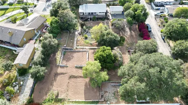 1853 Juanita, Fallbrook, CA 92028