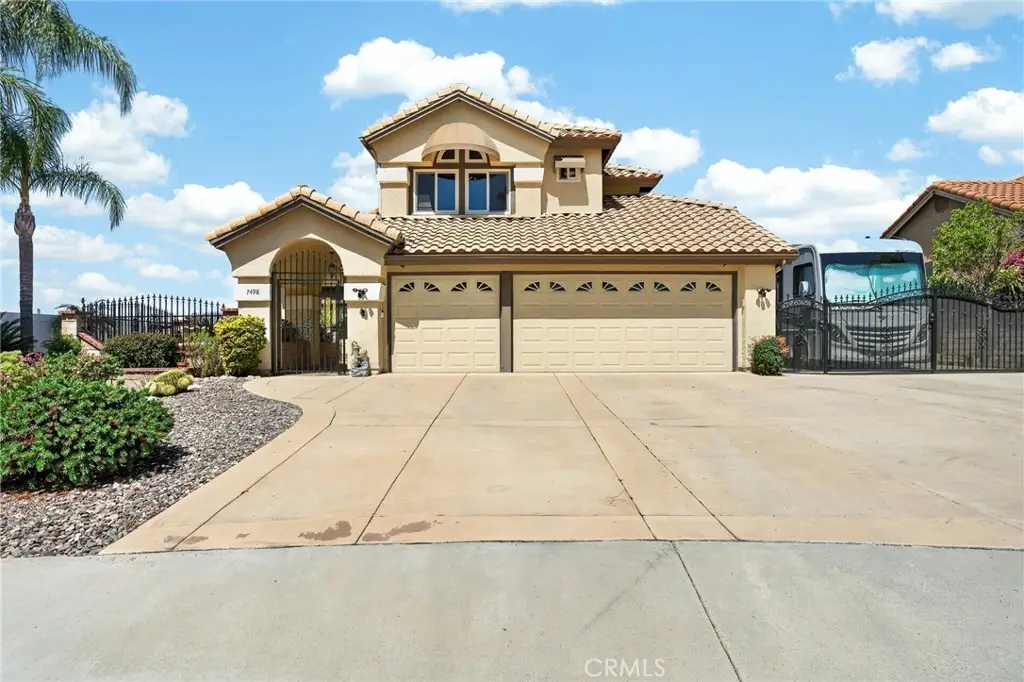 7498 Red Clover, Highland, CA 92346 - #1