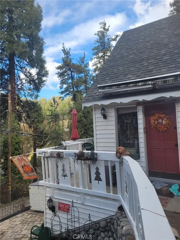 447 Valley, Crestline, CA 92325