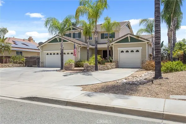 30183 Frontera Del Sur, Highland, CA 92346