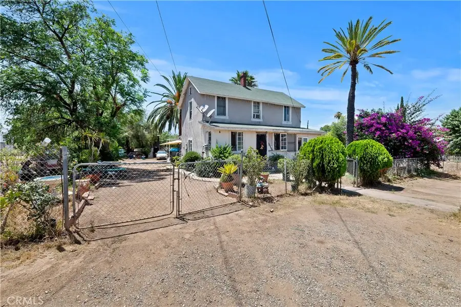257 Highland, Riverside, CA 92507 - #2