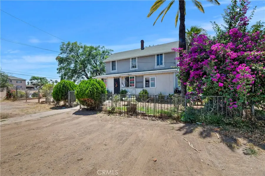 257 Highland, Riverside, CA 92507 - #3