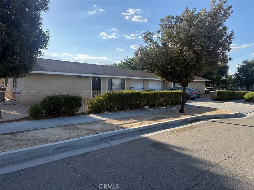 16503 Smoke Tree, Hesperia, CA 92345 - #1