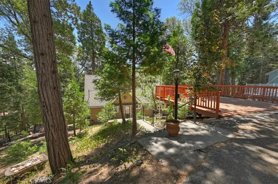 363 Castle Gate, Lake Arrowhead, CA 92352 - #3