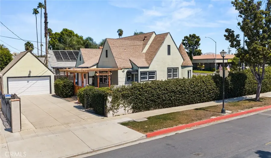 6395 Brockton, Riverside, CA 92506 - #3
