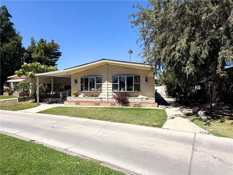 5800 Hamner #401, Eastvale, CA 92880 - #3