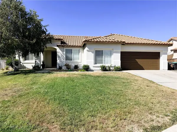 421 Dorothy Anna Drive, Banning, CA 92220